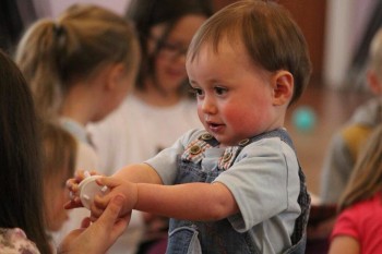 BoekStart Peuteryoga: Ontspanning en plezier voor ouders en jonge kinderen