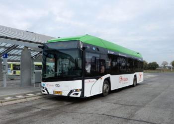 Lagere tarieven voor scholieren die met de bus naar Rotterdam reizen